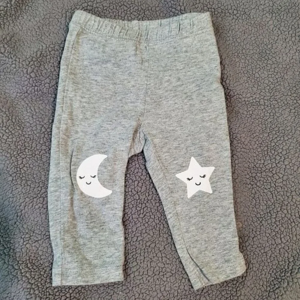 Bundle Two Bodysuits Two‎ Pants ( Gap Old Navy Babaluno Dapper Dude) 3-6 Months